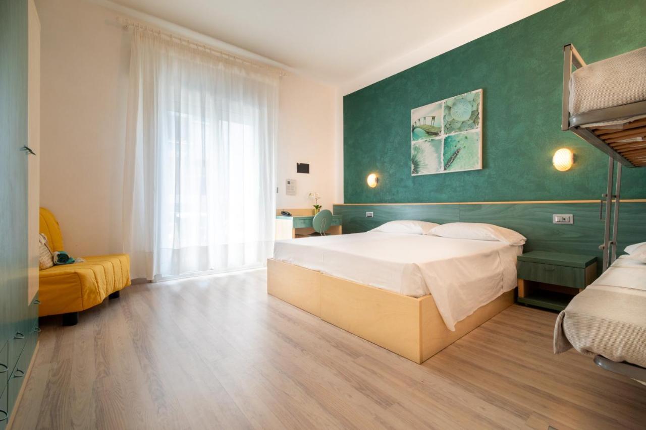 Hotel Ettoral Lido di Jesolo Exterior foto